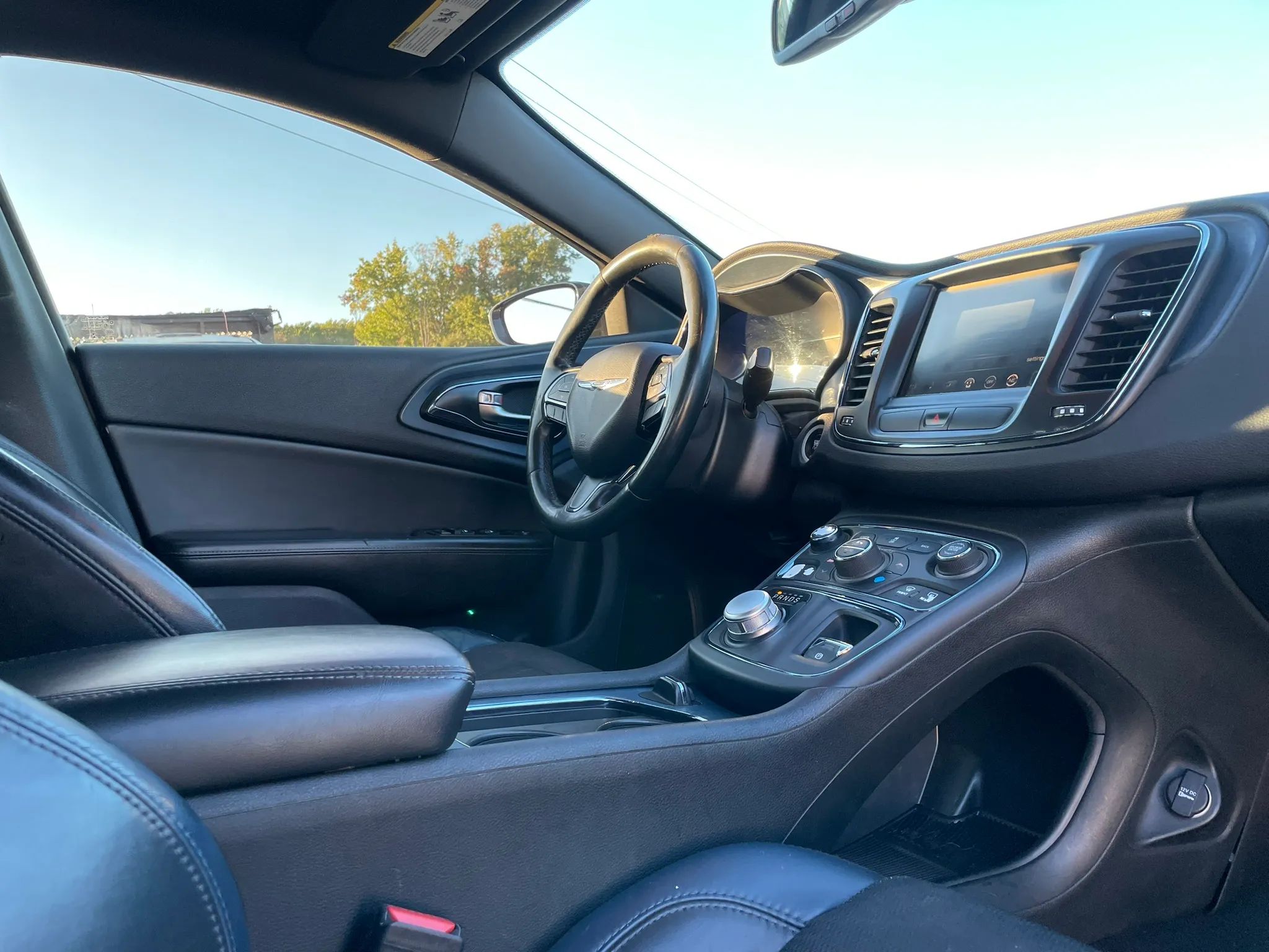 2015 CHRYSLER 200 200S — photo 27