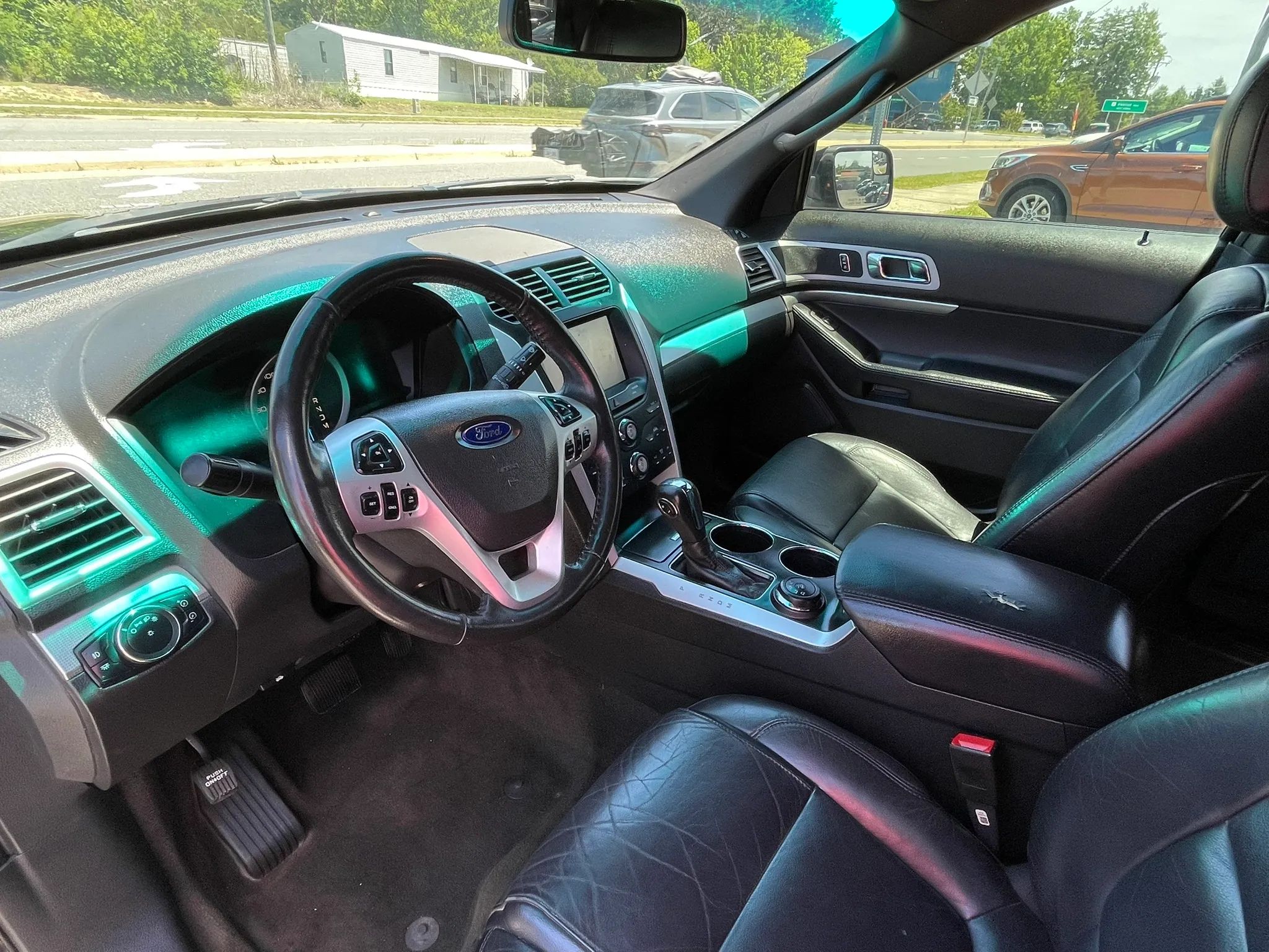 2013 FORD Explorer