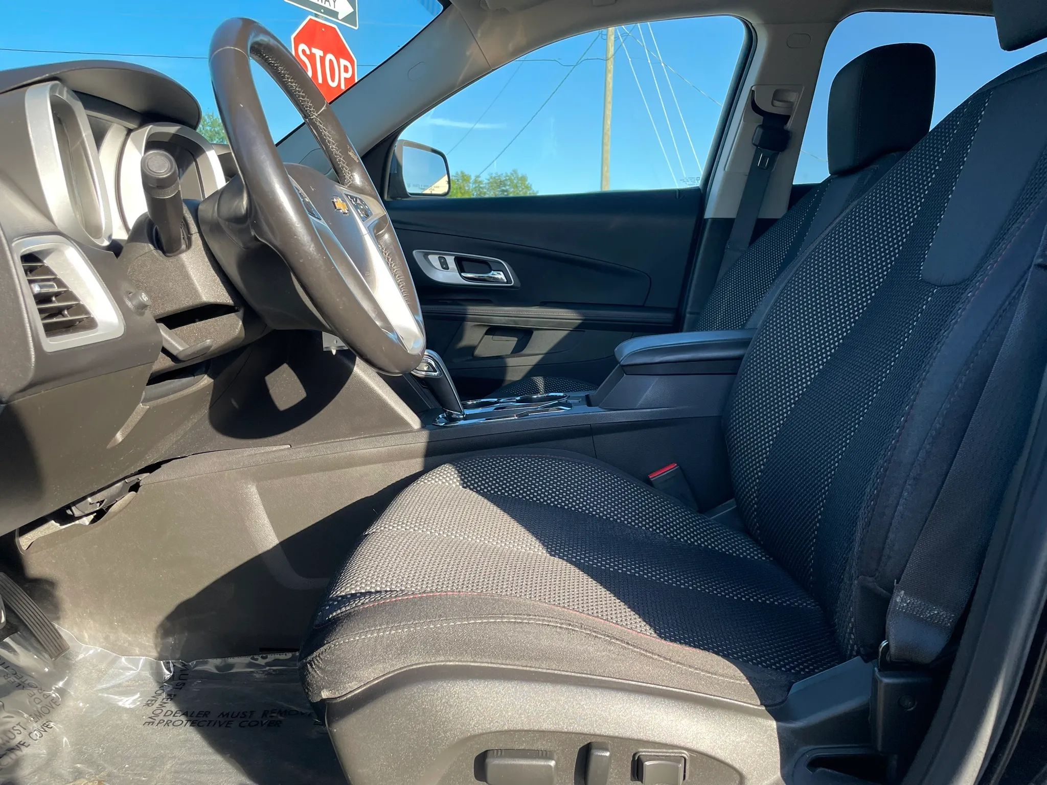 2015 CHEVROLET Equinox 1LT — photo 12
