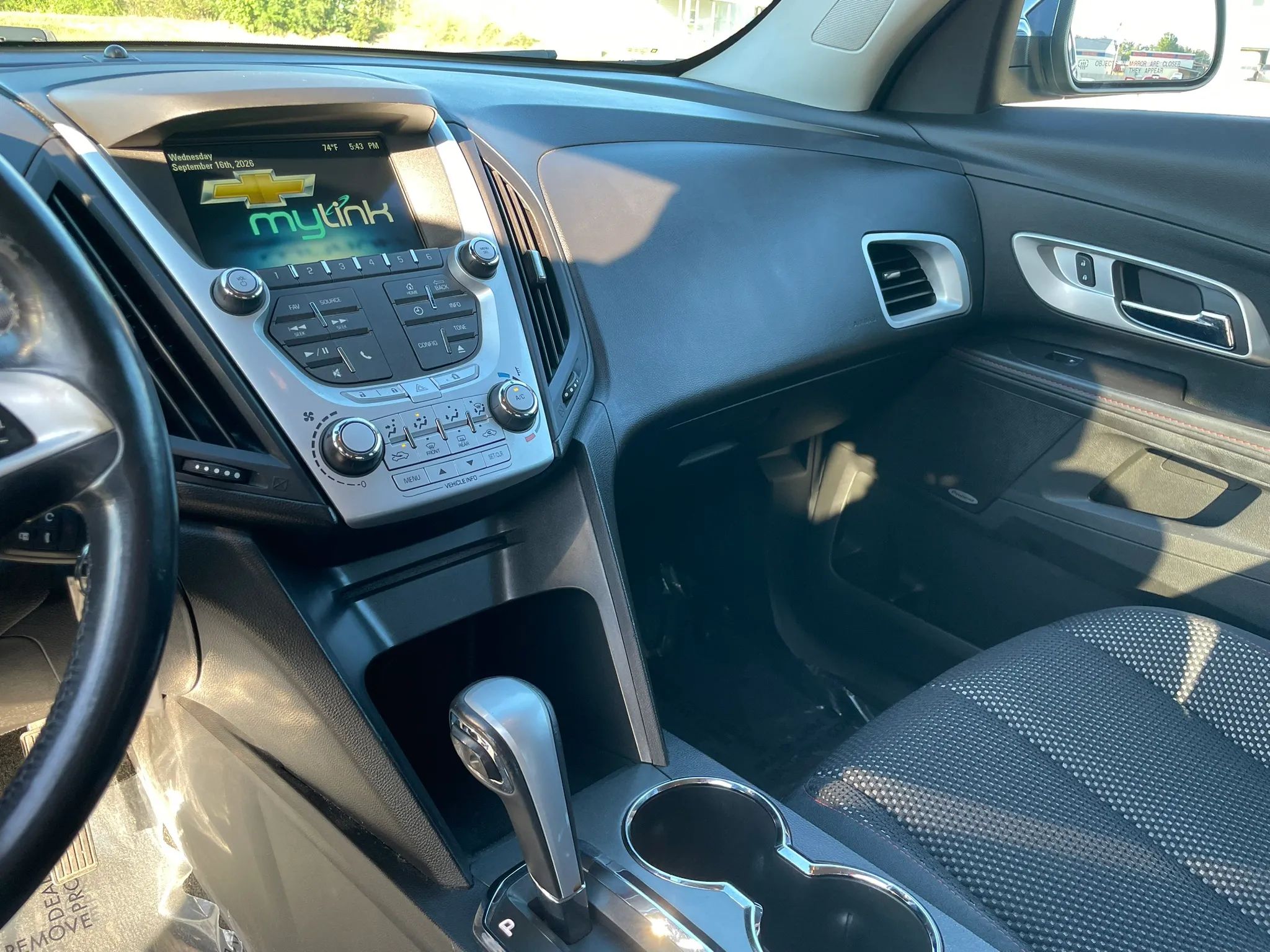 2015 CHEVROLET Equinox 1LT — photo 14